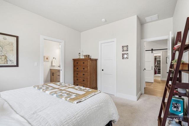 5553 S Snowshoe Place, Boise, ID 83709