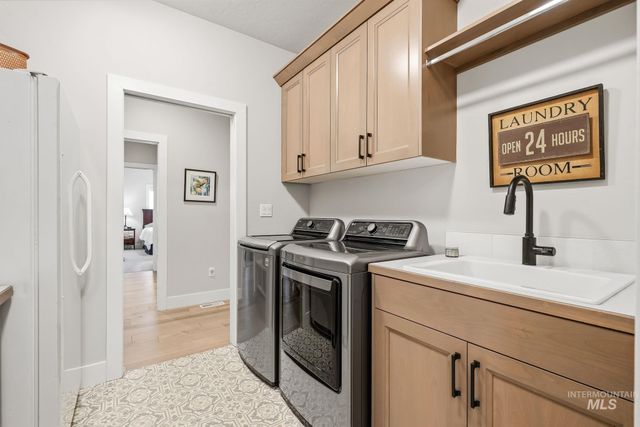 5553 S Snowshoe Place, Boise, ID 83709