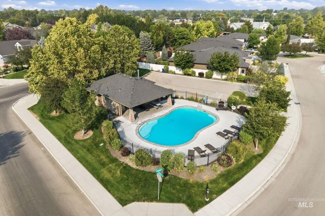 5553 S Snowshoe Place, Boise, ID 83709