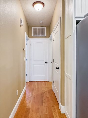 1220 W Holt Avenue, Harrison, AR 72601