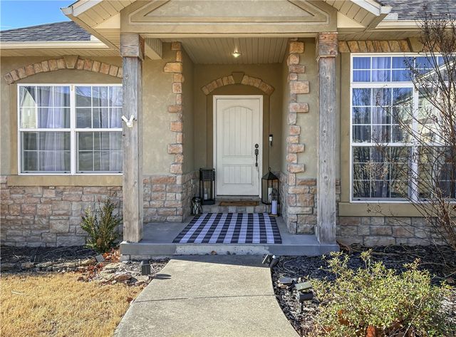 1220 W Holt Avenue, Harrison, AR 72601