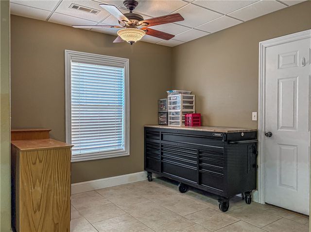 1220 W Holt Avenue, Harrison, AR 72601