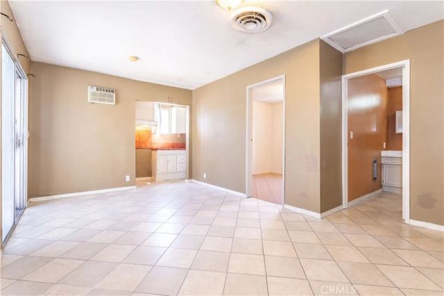 448 Fermoore, San Fernando, CA 91340