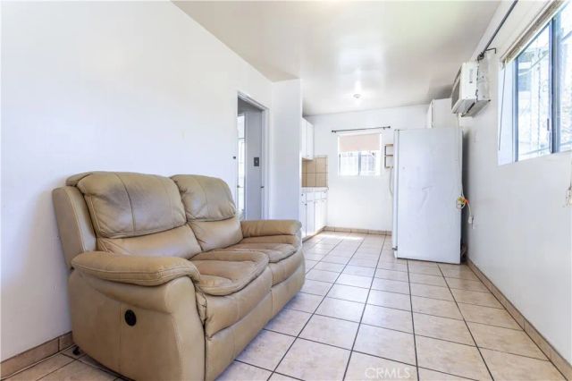 448 Fermoore, San Fernando, CA 91340