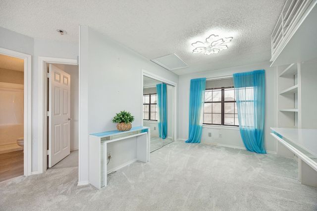 2204 Via Del Plata, Carrollton, TX 75006