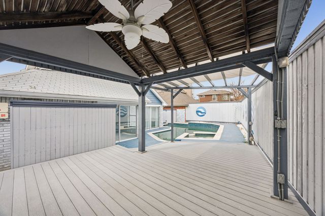 2204 Via Del Plata, Carrollton, TX 75006