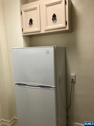 11 Preston Street 1E, Ridgefield Park, NJ 07660