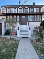 11 Preston Street 1E, Ridgefield Park, NJ 07660