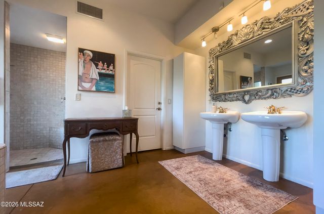 4519 N Camino Kino, Tucson, AZ 85718
