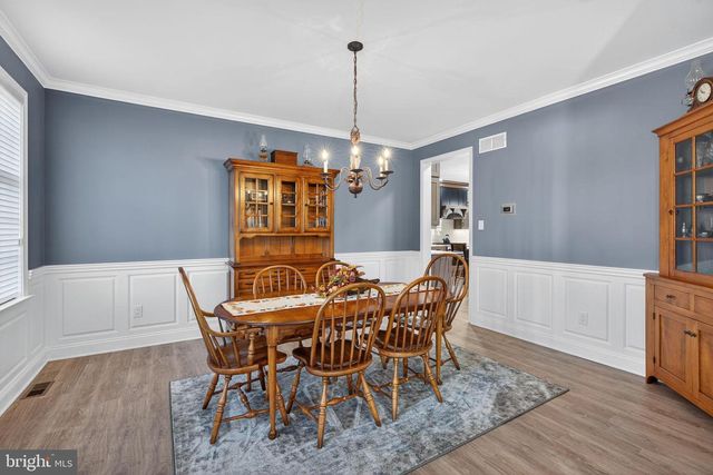 2056 AUTUMN RIDGE RD, Macungie, PA 18062