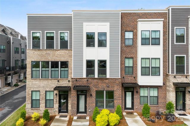 3748 Ellington Street, Charlotte, NC 28211