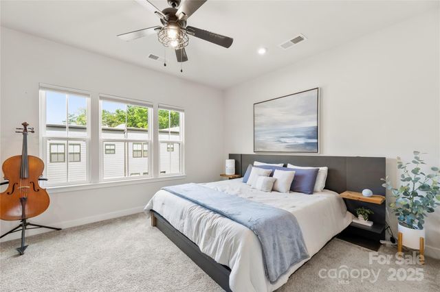 3748 Ellington Street, Charlotte, NC 28211