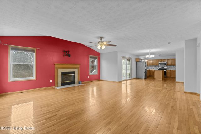 6634 Calm River Way, Louisville, KY 40299