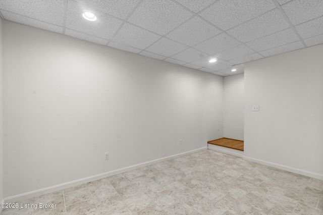 6634 Calm River Way, Louisville, KY 40299