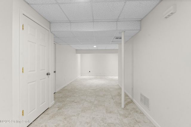 6634 Calm River Way, Louisville, KY 40299