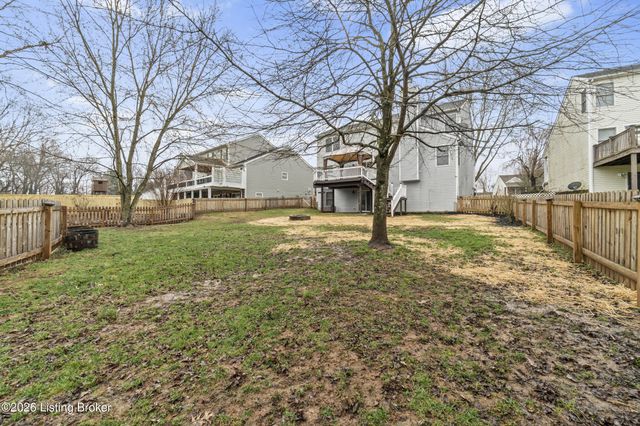 6634 Calm River Way, Louisville, KY 40299