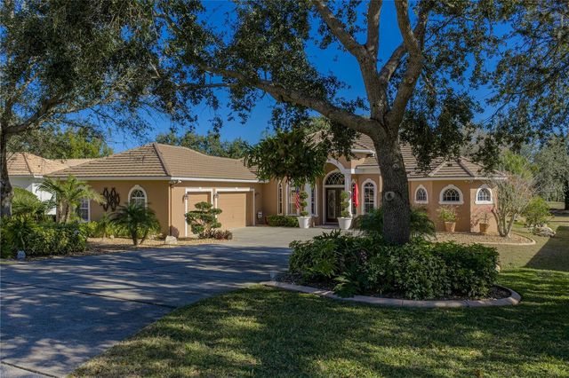 12852 GRAND TRAVERSE DRIVE, Dade City, FL 33525