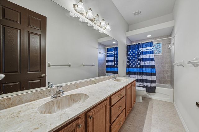 12852 GRAND TRAVERSE DRIVE, Dade City, FL 33525