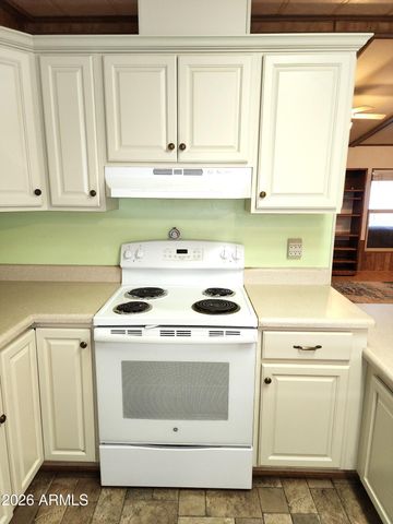 806 E PENNSYLVANIA Avenue, Florence, AZ 85132