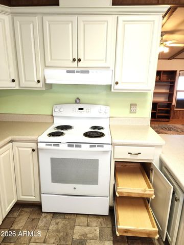 806 E PENNSYLVANIA Avenue, Florence, AZ 85132