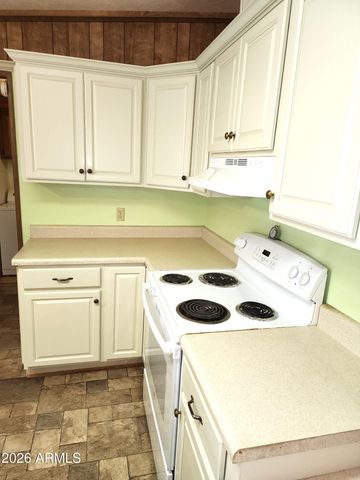 806 E PENNSYLVANIA Avenue, Florence, AZ 85132