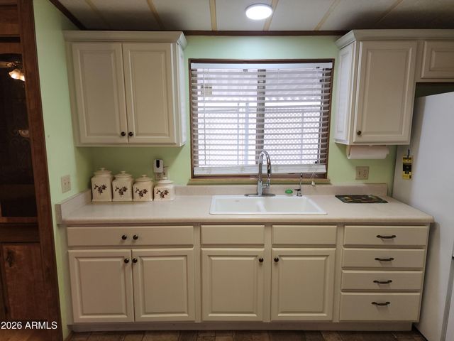 806 E PENNSYLVANIA Avenue, Florence, AZ 85132