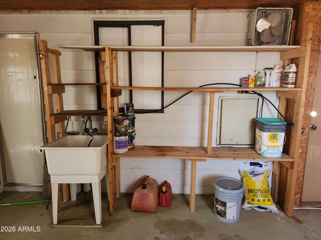 806 E PENNSYLVANIA Avenue, Florence, AZ 85132