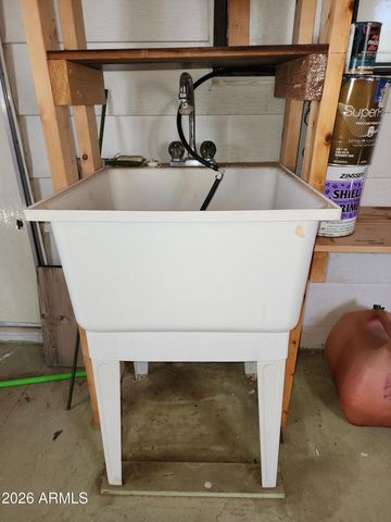 806 E PENNSYLVANIA Avenue, Florence, AZ 85132