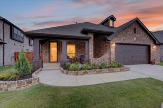 326 Atlas Cedar Drive, Glenn Heights, TX 75154