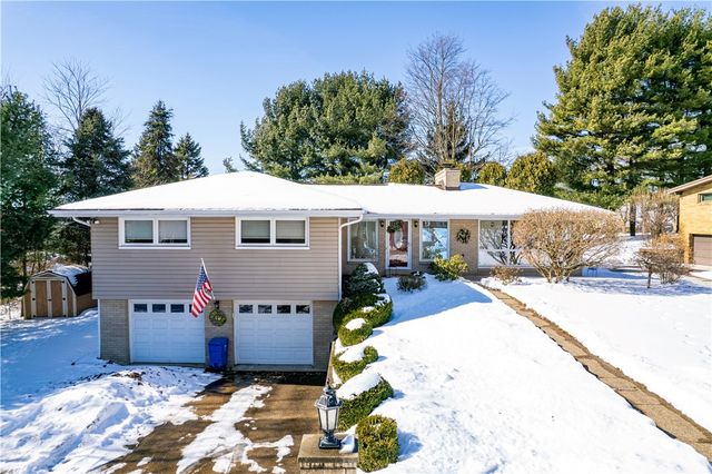 120 Everest Dr, North Huntingdon, PA 15642