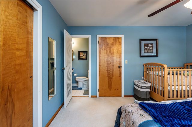 120 Everest Dr, North Huntingdon, PA 15642