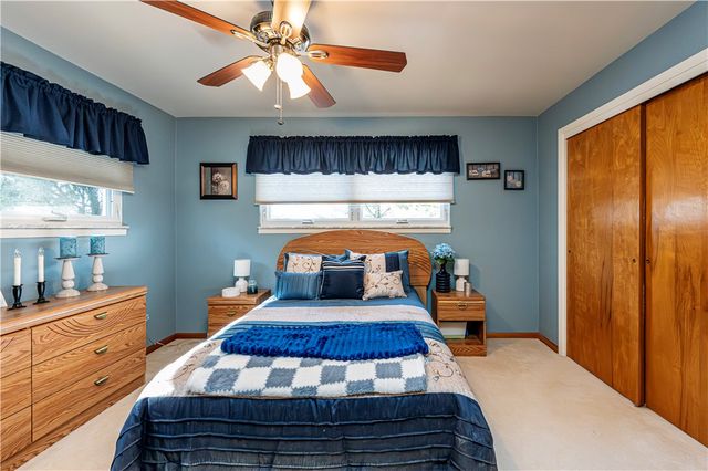 120 Everest Dr, North Huntingdon, PA 15642