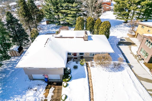 120 Everest Dr, North Huntingdon, PA 15642