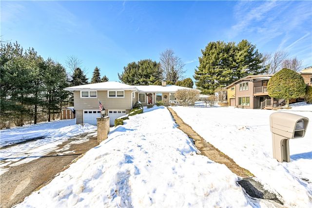 120 Everest Dr, North Huntingdon, PA 15642