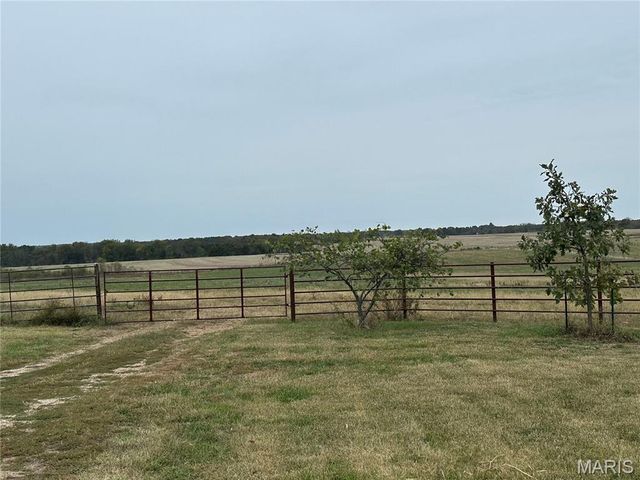 13475 Maries Road 449, Vichy, MO 65580