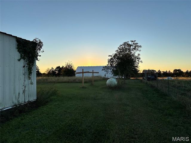 13475 Maries Road 449, Vichy, MO 65580