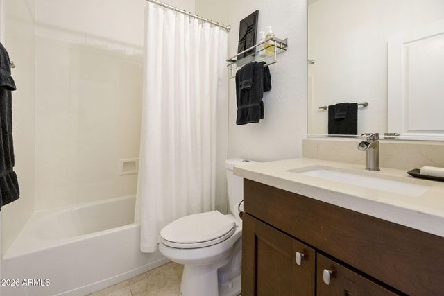 19475 N GRAYHAWK Drive 2086, Scottsdale, AZ 85255