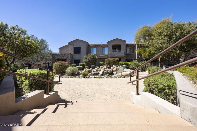 19475 N GRAYHAWK Drive 2086, Scottsdale, AZ 85255