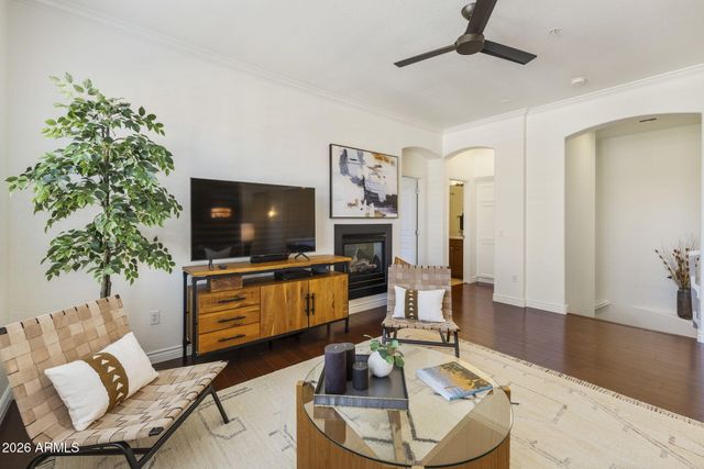 19475 N GRAYHAWK Drive 2086, Scottsdale, AZ 85255