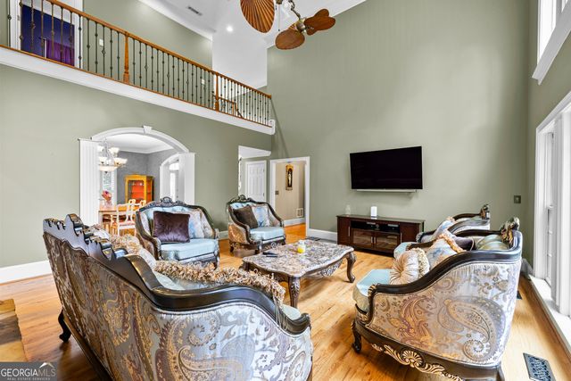 348 Loring Lane, Peachtree City, GA 30269