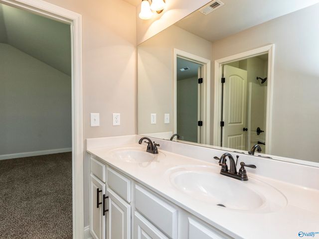 7623 Addison Drive, Huntsville, AL 35806