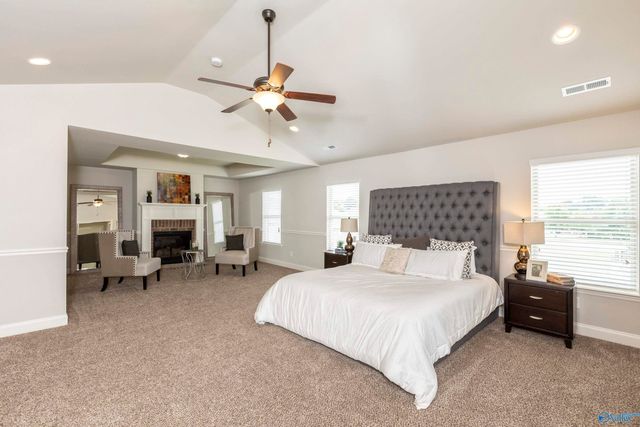 7623 Addison Drive, Huntsville, AL 35806