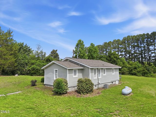 7841 Barbour Store Road, Willow Springs, NC 27592