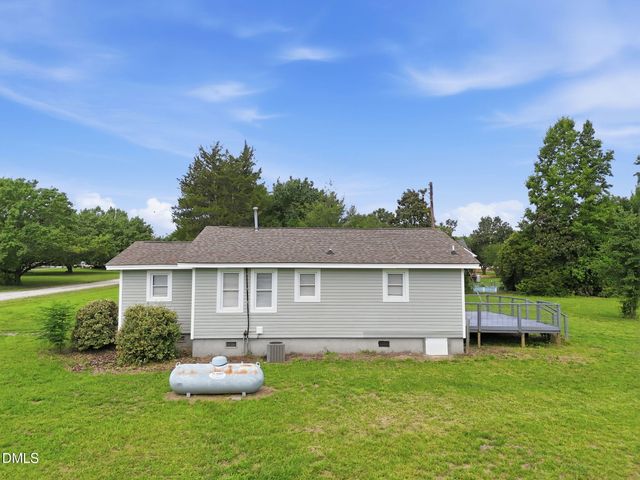 7841 Barbour Store Road, Willow Springs, NC 27592