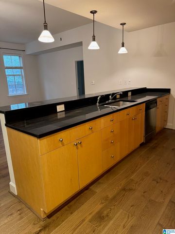 1040 BROADWAY STREET, Homewood, AL 35209