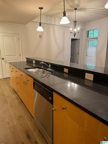 1040 BROADWAY STREET, Homewood, AL 35209