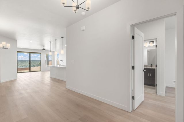 2527 Box Lake Drive NE, Rio Rancho, NM 87144