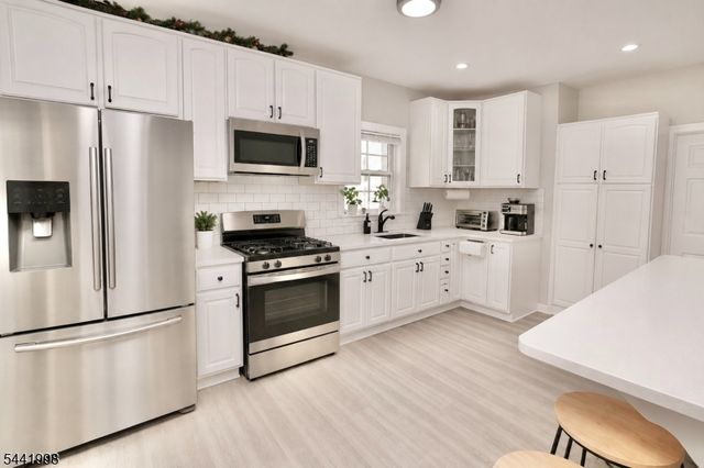 11 Insley Ave, Rutherford Boro, NJ 07070