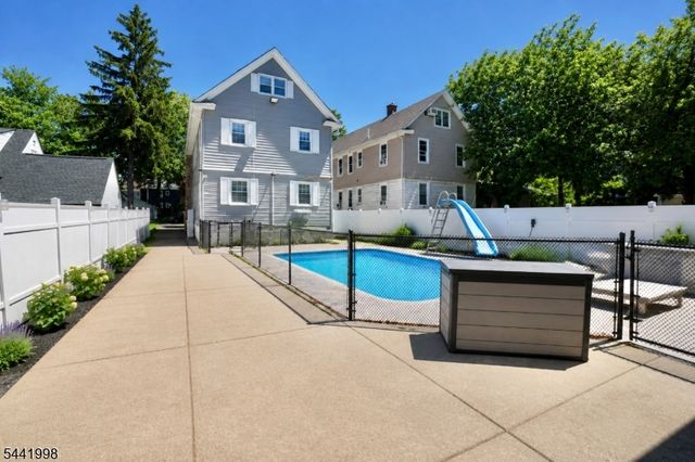 11 Insley Ave, Rutherford Boro, NJ 07070