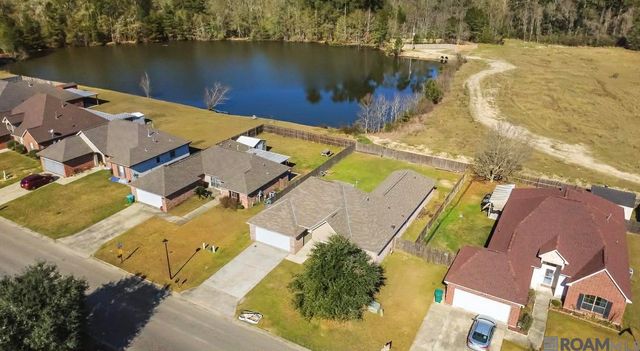 12925 Bonnie Bleu Dr, Denham Springs, LA 70726
